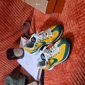 Nike Zoom Waffle Racer Yellow & Green Sz 4